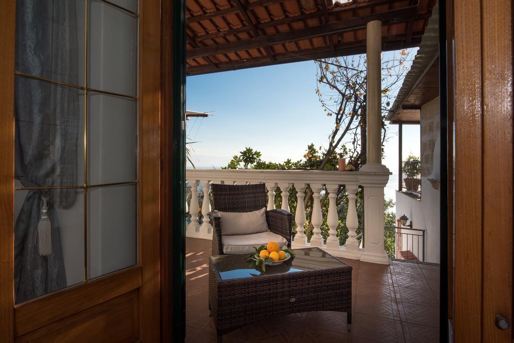 H.H.Le Palme Bed & Breakfast อามาลฟี ภายนอก รูปภาพ